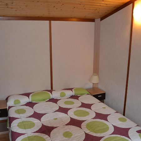 Camping Fuentes Blancas Бургос Номер фото