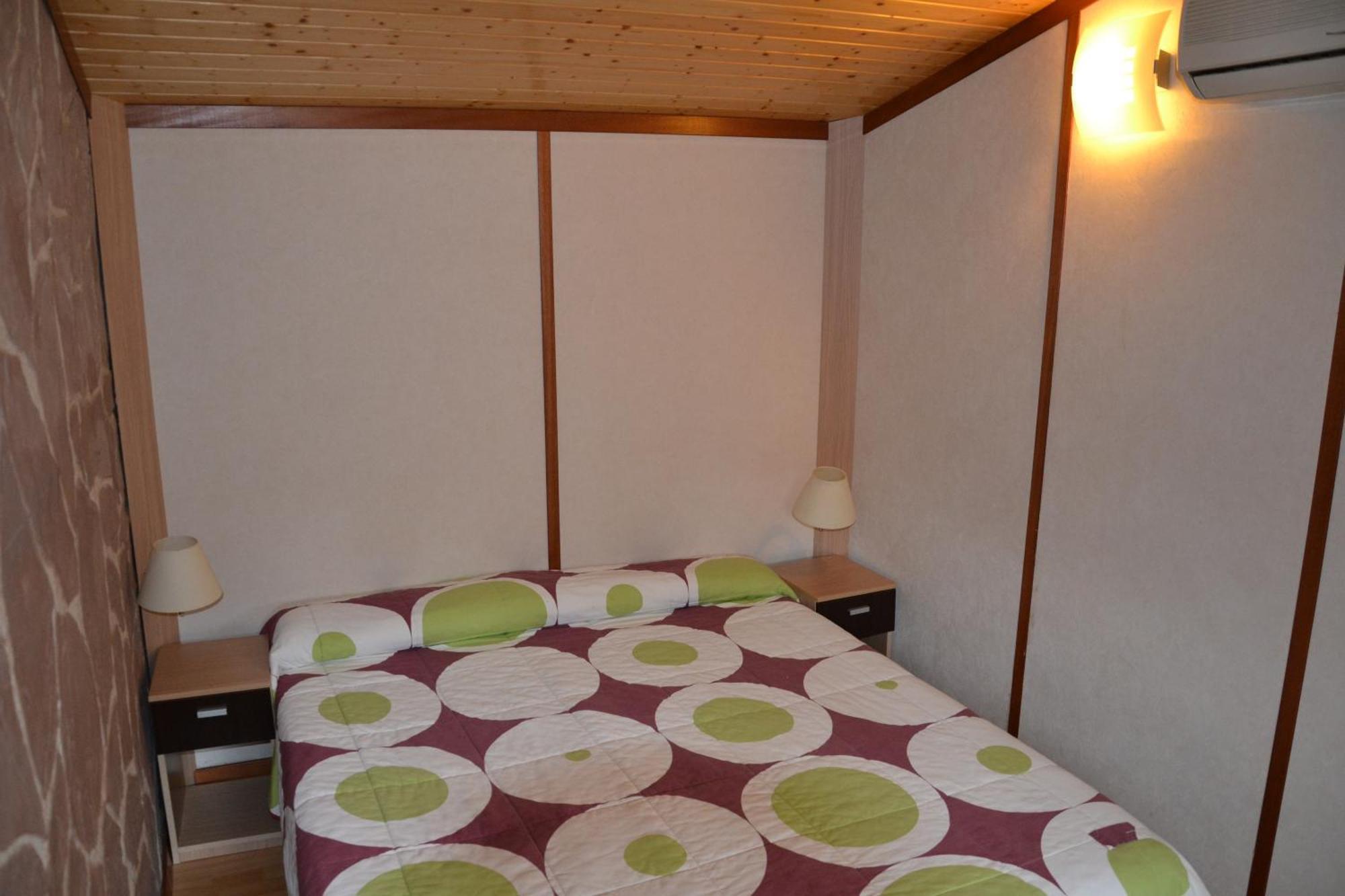 Camping Fuentes Blancas Бургос Номер фото