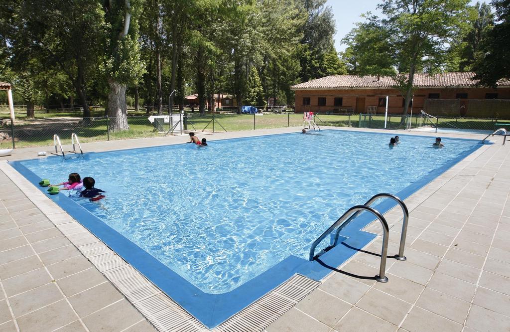 Camping Fuentes Blancas Бургос Экстерьер фото
